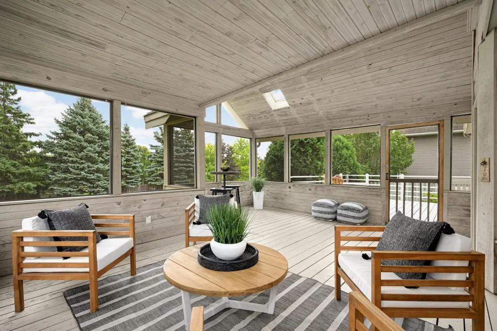 5410 Teakwood Lane Plymouth, MN 55442