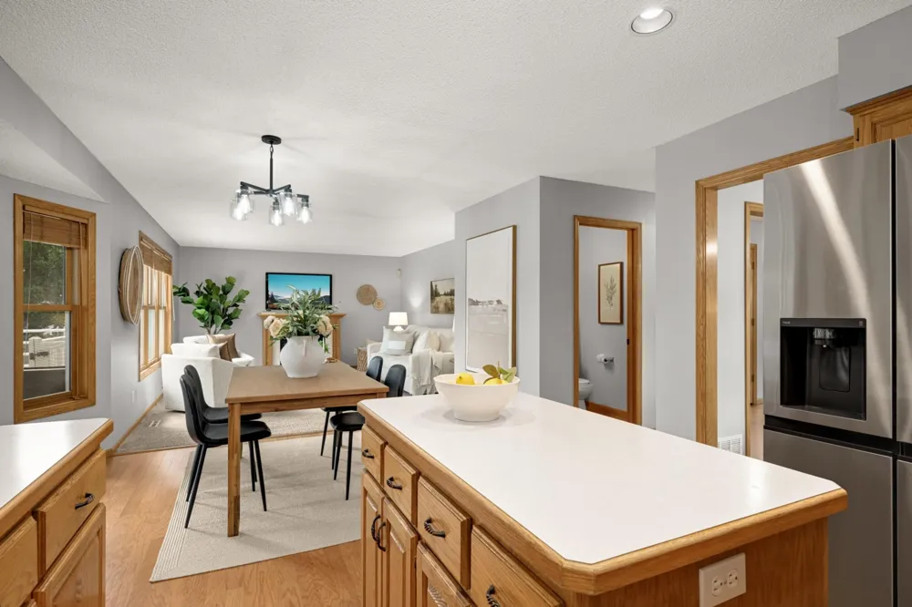 5410 Teakwood Lane Plymouth, MN 55442