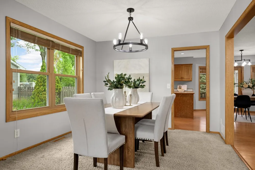 5410 Teakwood Lane Plymouth, MN 55442