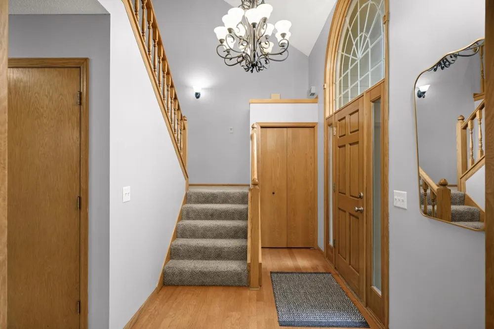 5410 Teakwood Lane Plymouth, MN 55442