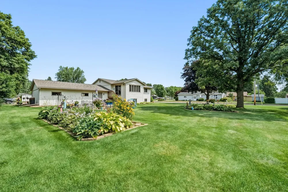 1401 Dover Street Chippewa Falls, WI 54729