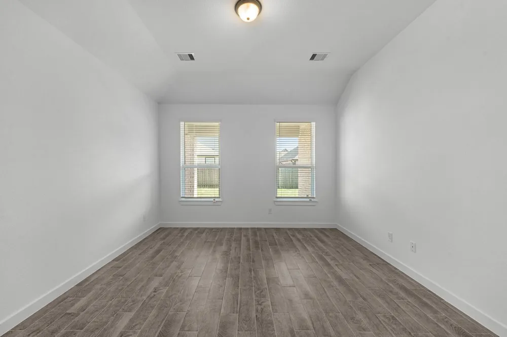 76 Shining Point Drive Waller, TX 77484