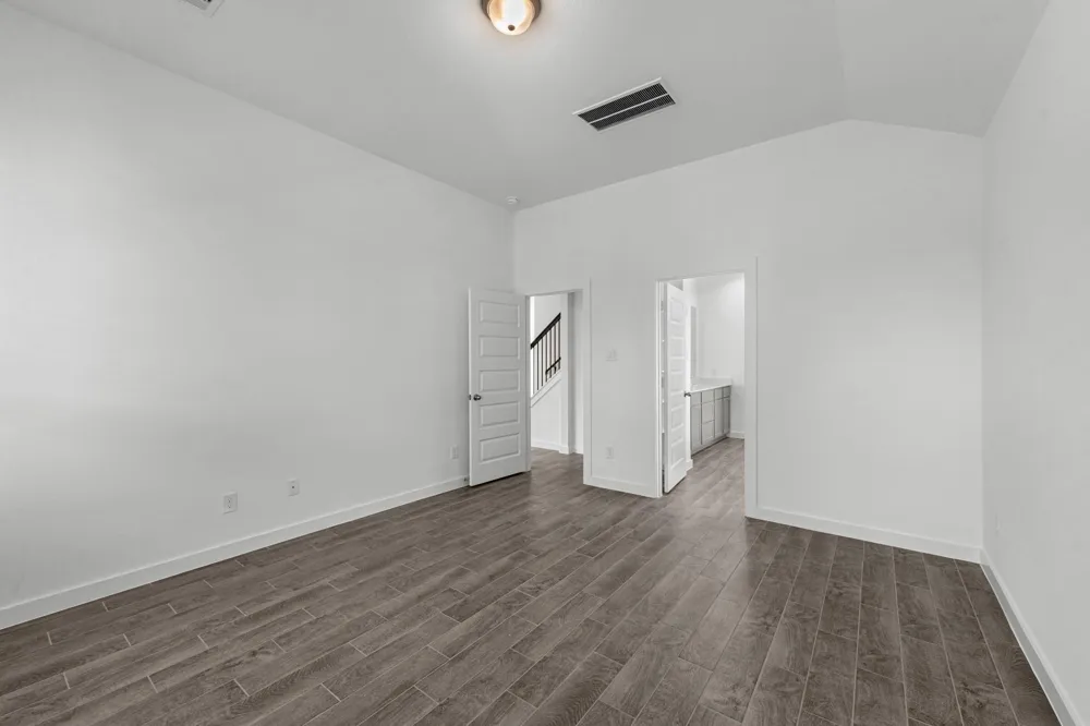 76 Shining Point Drive Waller, TX 77484