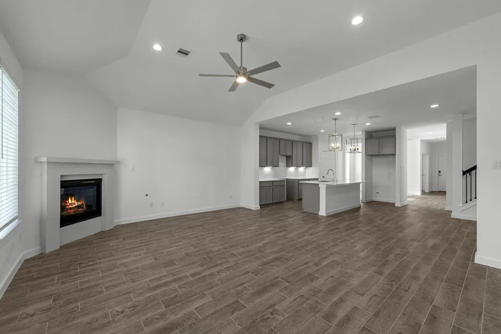 76 Shining Point Drive Waller, TX 77484