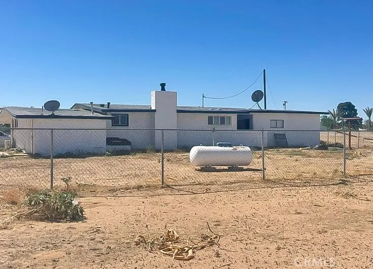 11252 Cactus Adelanto, CA 92301