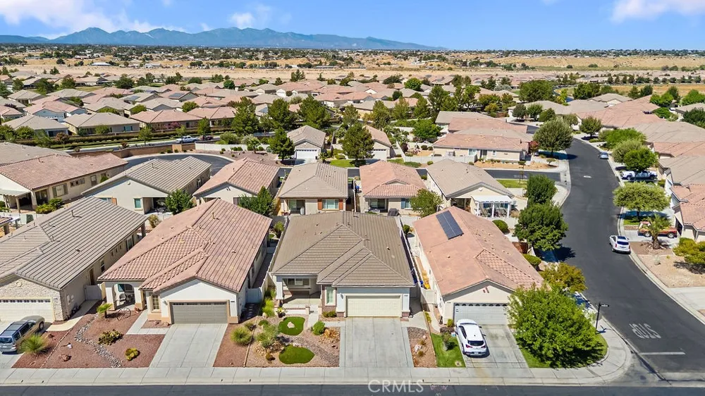 11166 Avonlea Apple Valley, CA 92308