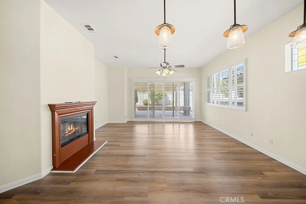 11166 Avonlea Apple Valley, CA 92308