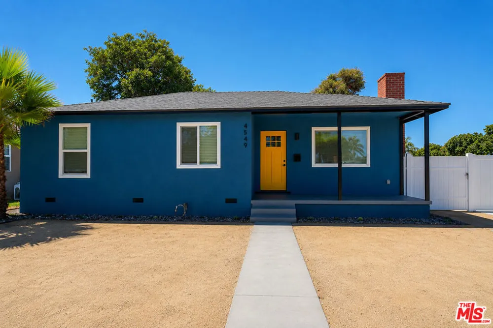4549 Walnut Avenue Long Beach, CA 90807