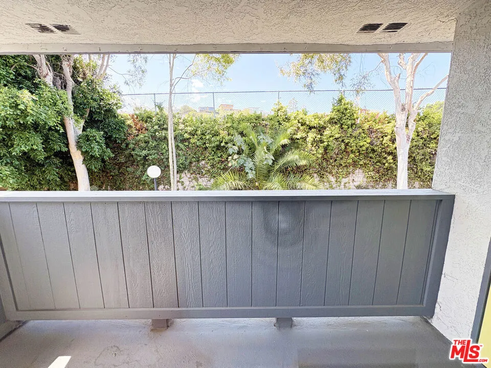 4180 Marlton Avenue #30 Los Angeles, CA 90008