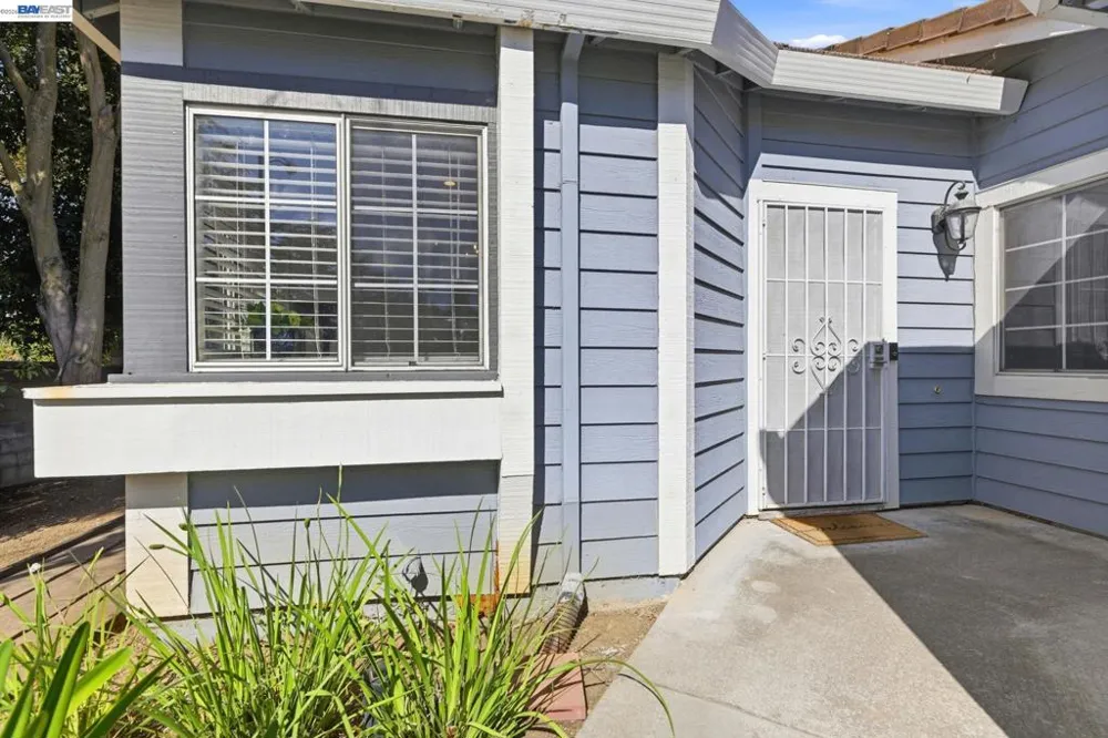 3897 Inverness Cmn Livermore, CA 94551