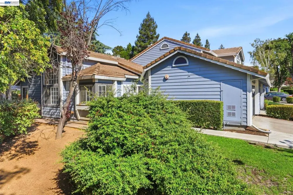 3897 Inverness Cmn Livermore, CA 94551