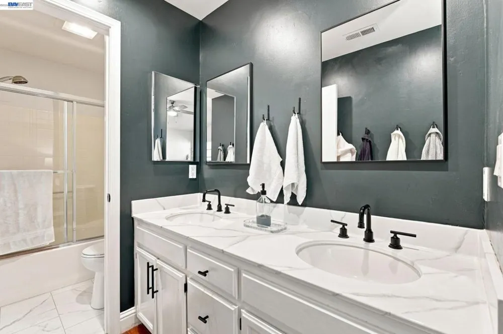 3897 Inverness Cmn Livermore, CA 94551