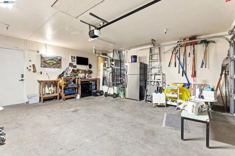 3897 Inverness Cmn Livermore, CA 94551