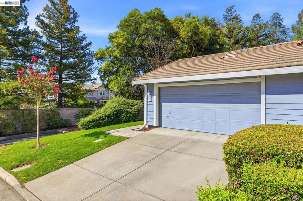 3897 Inverness Cmn Livermore, CA 94551
