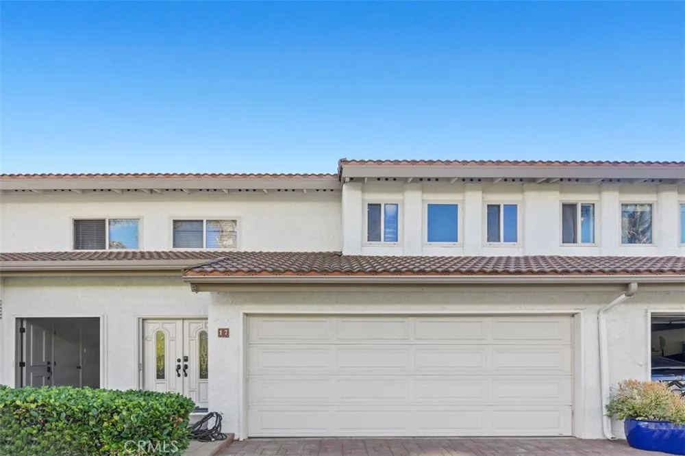 17 Vista Encanta San Clemente, CA 92672