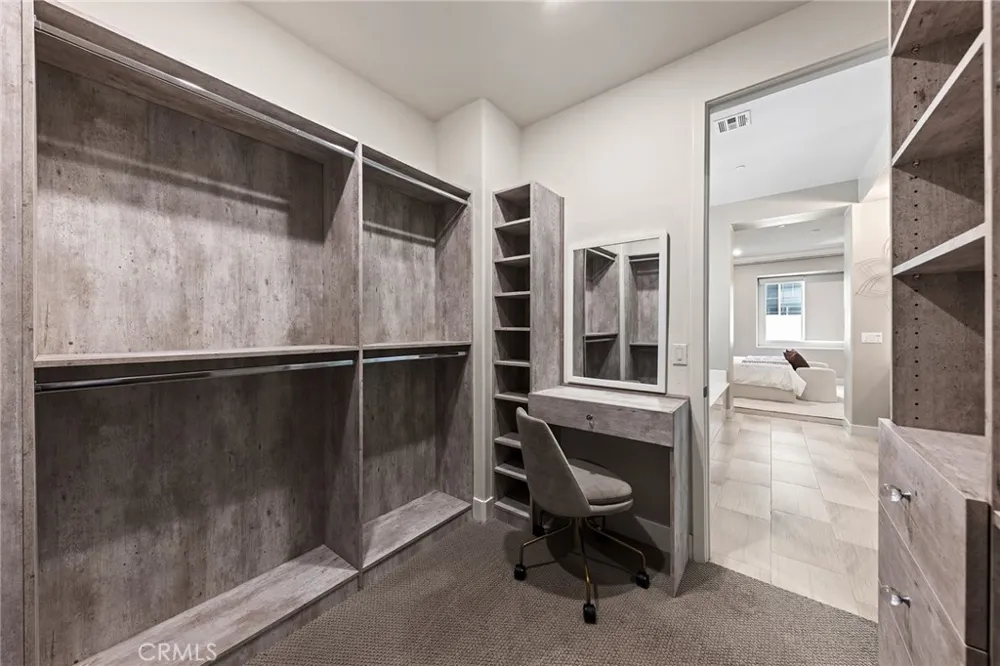 112 Spiral Irvine, CA 92618