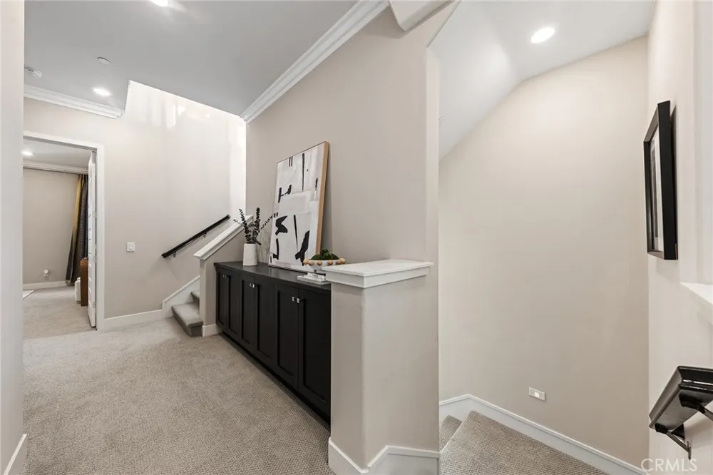 112 Spiral Irvine, CA 92618