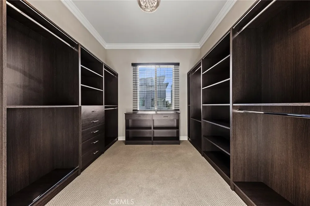 112 Spiral Irvine, CA 92618