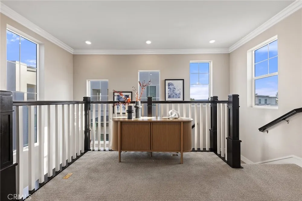 112 Spiral Irvine, CA 92618