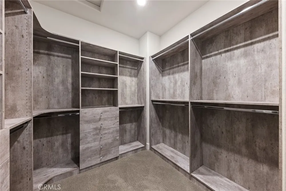 112 Spiral Irvine, CA 92618