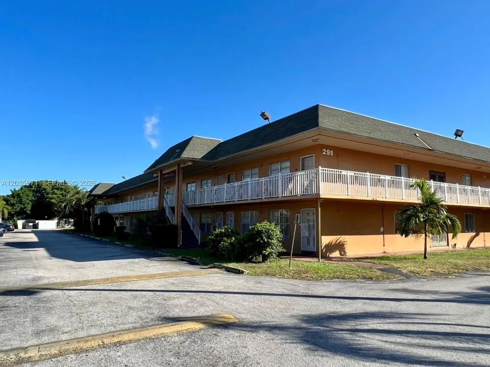 291 NW 177th St #C-107 Miami Gardens, FL 33169