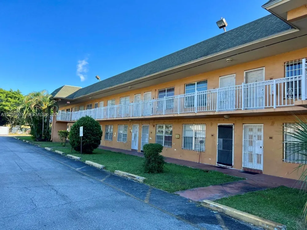 291 NW 177th St #C-107 Miami Gardens, FL 33169