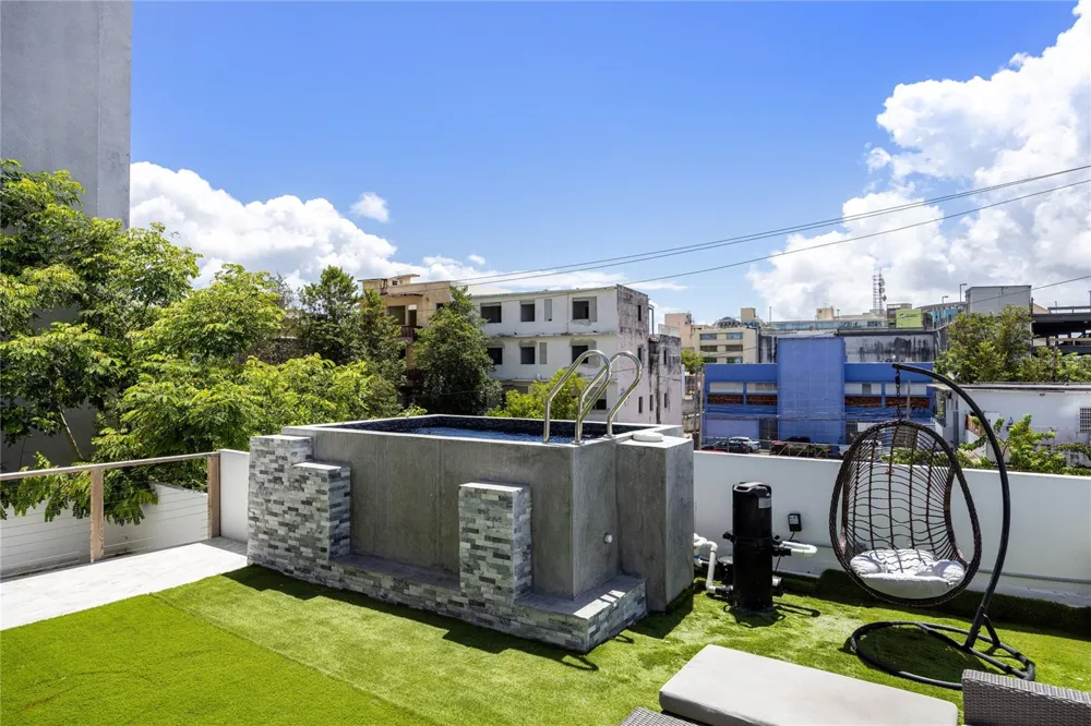 608 ERNESTO CERRA STREET San Juan, PR 00907