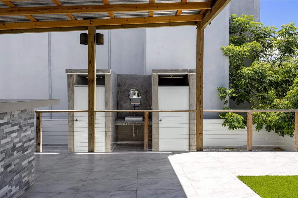 608 ERNESTO CERRA STREET San Juan, PR 00907
