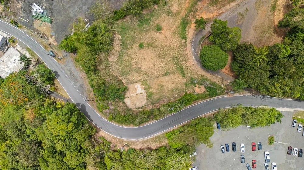 SR-835 MAMEYES WARD Guaynabo, PR 00969