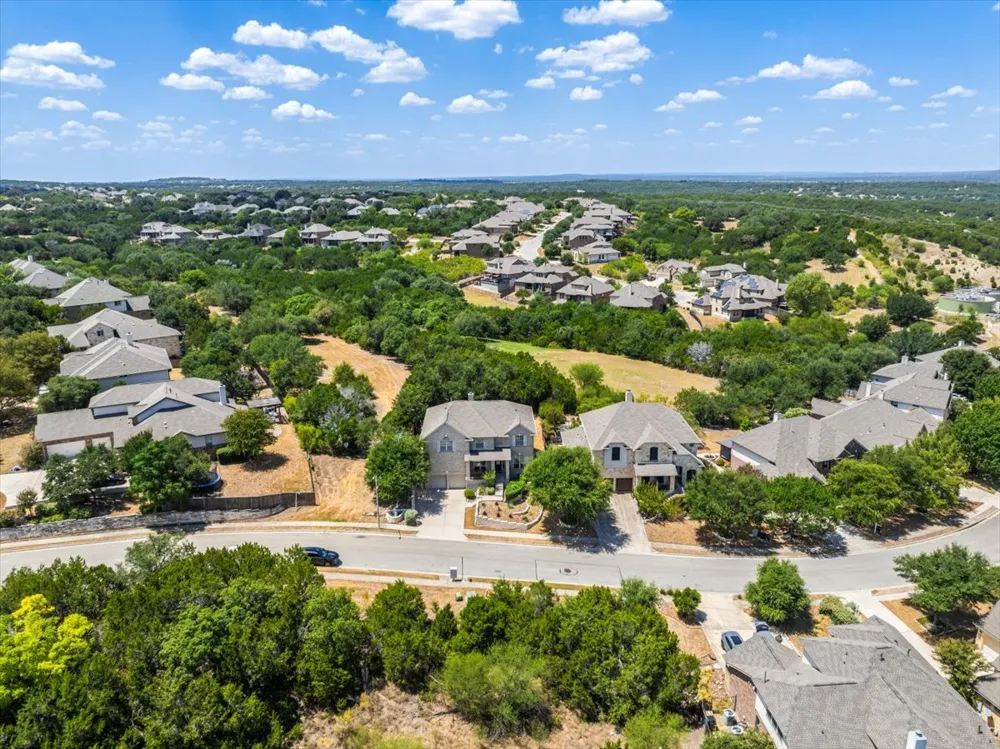 22113 Rose Grass Lane Spicewood, TX 78669