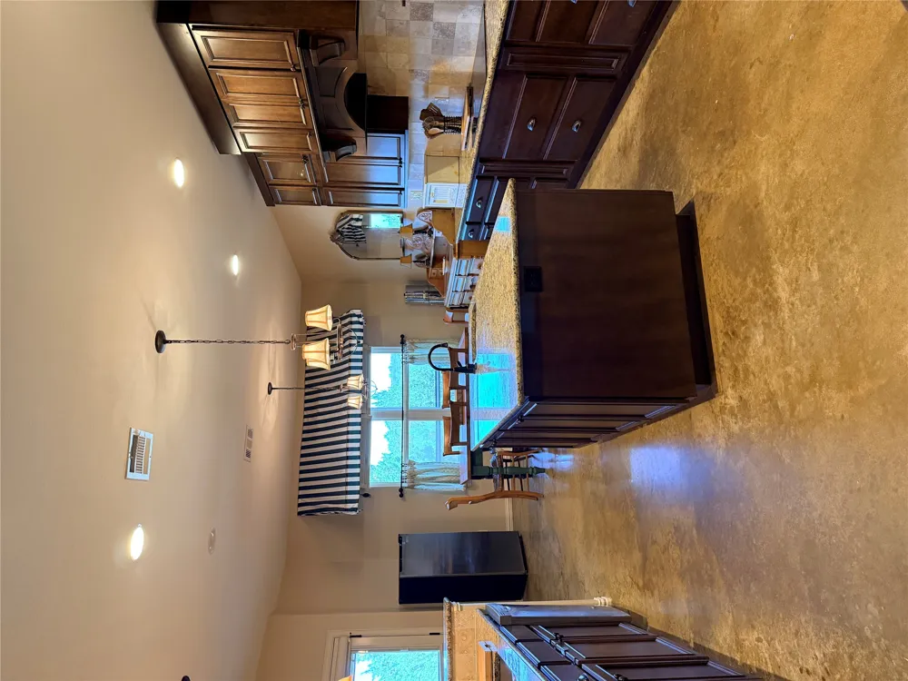 300 Medlin Creek Loop Dripping Springs, TX 78620
