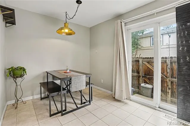 17648 E Loyola Drive #B Aurora, CO 80013