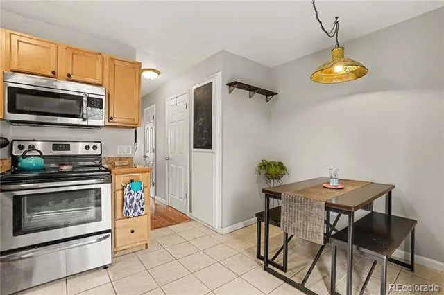 17648 E Loyola Drive #B Aurora, CO 80013