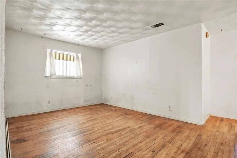 820 Colgate Drive Lancaster, TX 75134