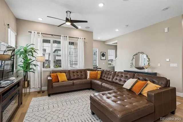 6220 Dayton Court Denver, CO 80238