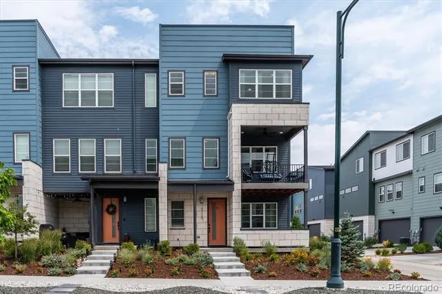 6220 Dayton Court Denver, CO 80238