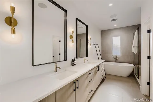 16122 W 14th Avenue Golden, CO 80401