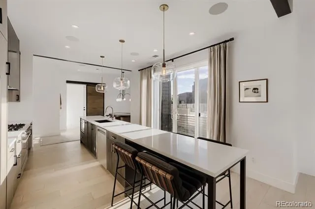 16122 W 14th Avenue Golden, CO 80401