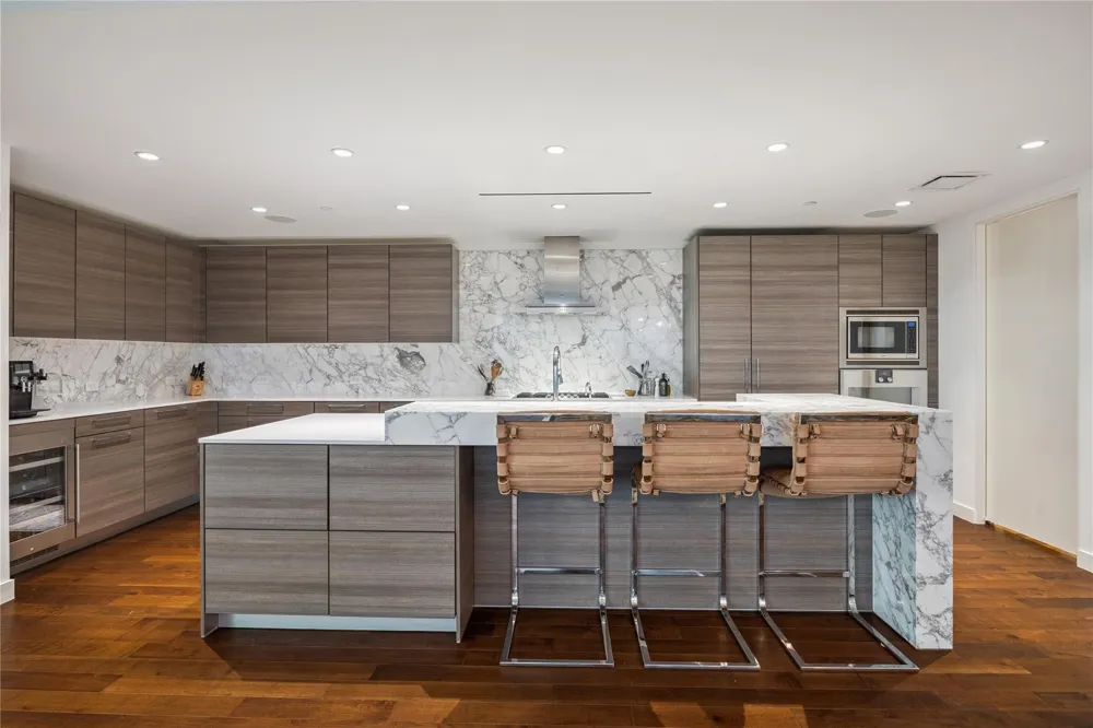 3433 Westheimer Road #1404 Houston, TX 77027