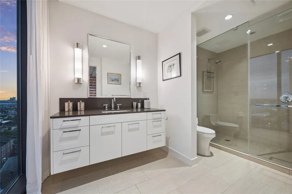 3433 Westheimer Road #1404 Houston, TX 77027