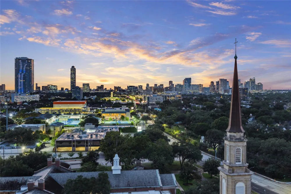 3433 Westheimer Road #1404 Houston, TX 77027