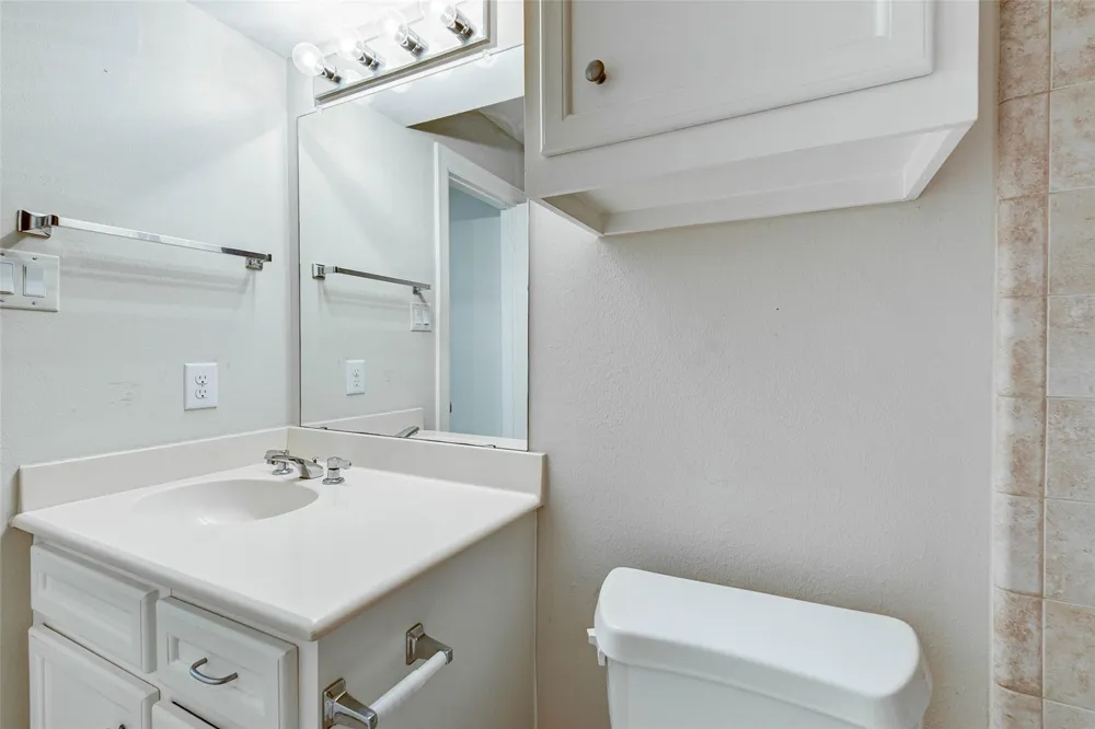 650 Westcross Street #35 Houston, TX 77018