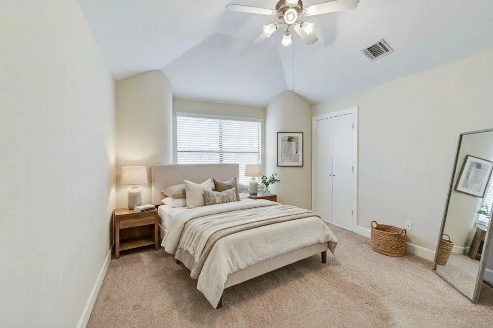 650 Westcross Street #35 Houston, TX 77018