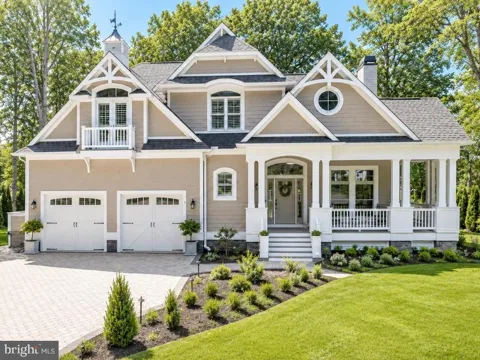 3 MITCHELMORE COURT