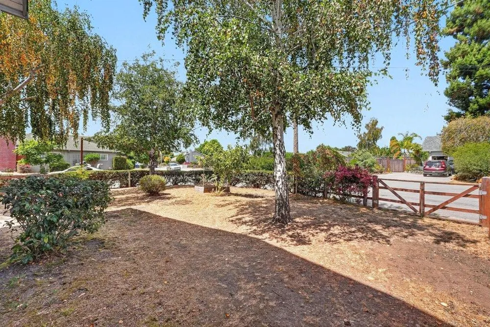 2050 Halterman Avenue Santa Cruz, CA 95062
