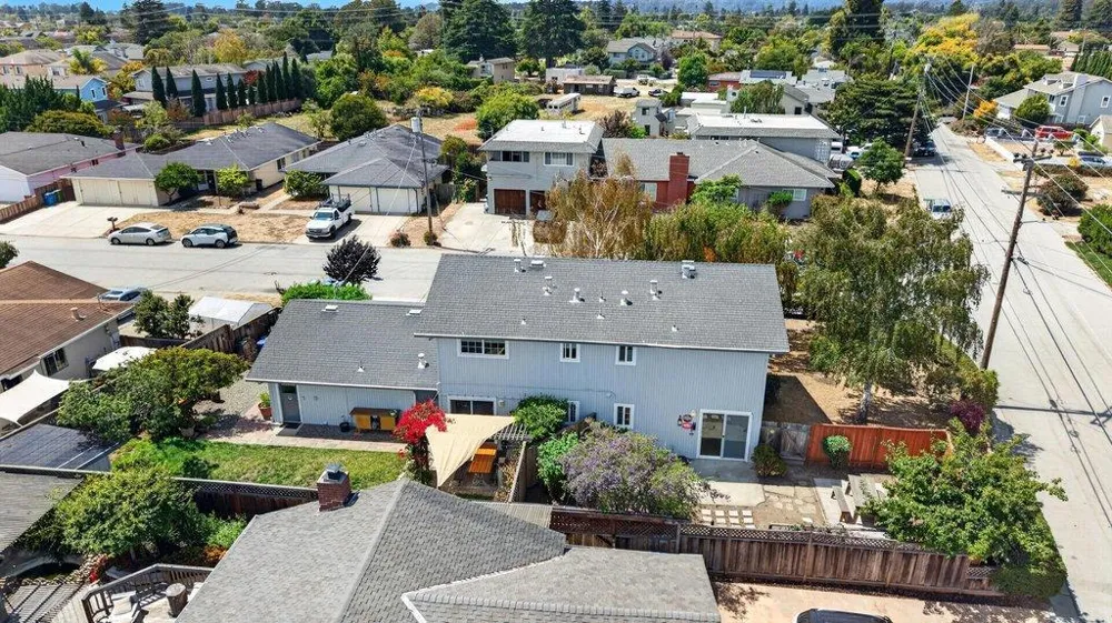 2050 Halterman Avenue Santa Cruz, CA 95062