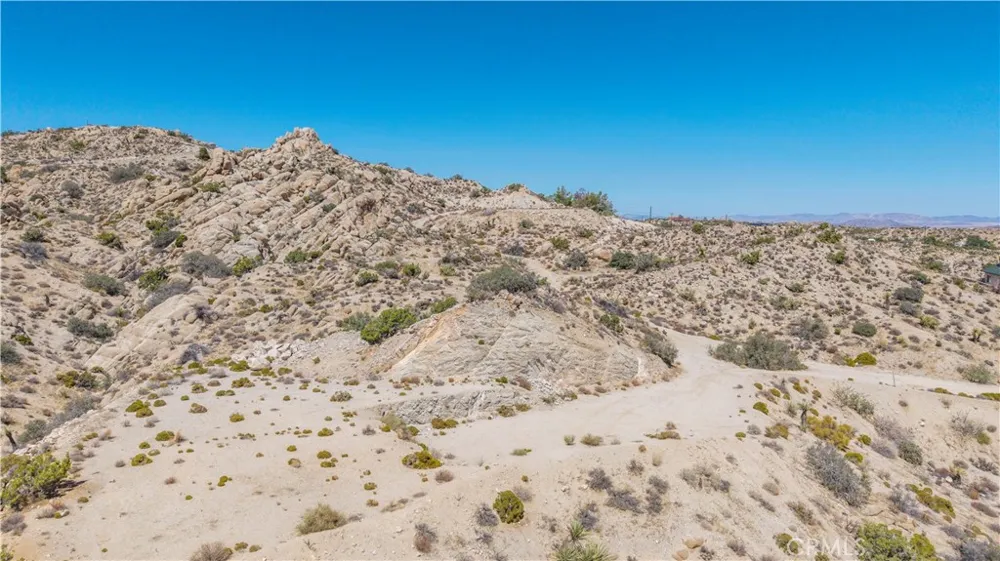 56643 Plaza Del Amigo Yucca Valley, CA 92284