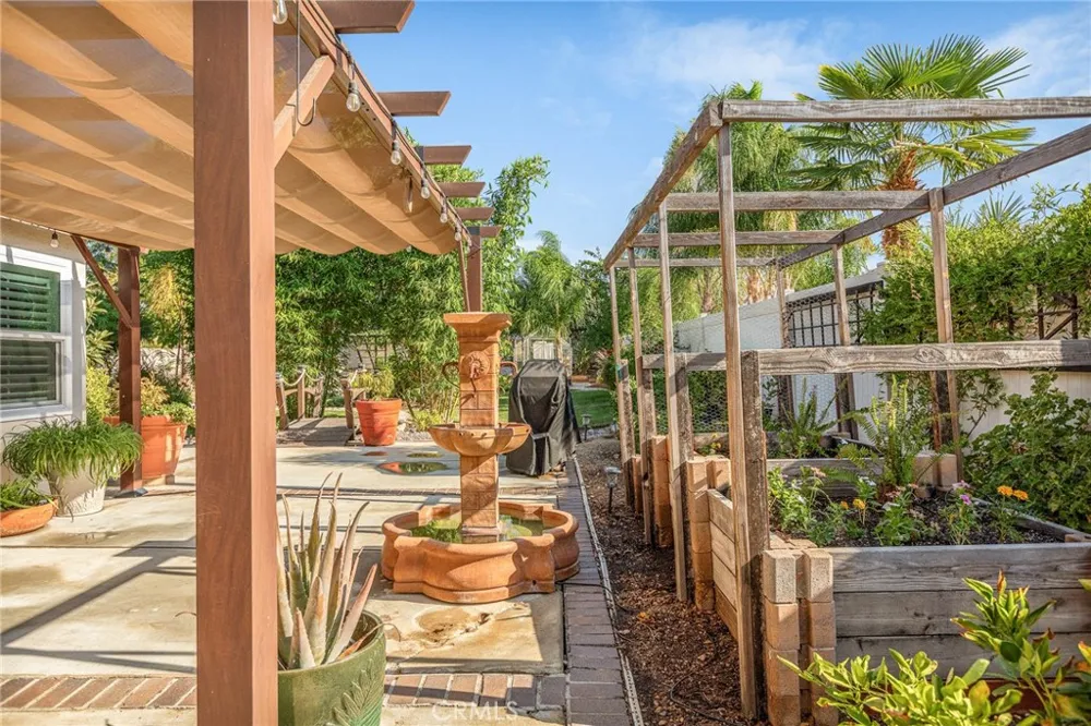 446 Tartan Way Beaumont, CA 92223