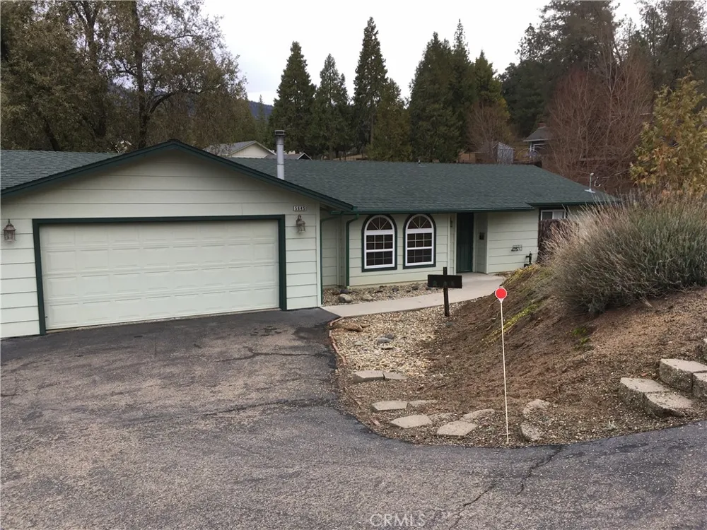 5645 Piute Court Mariposa, CA 95338