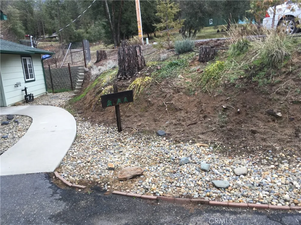 5645 Piute Court Mariposa, CA 95338